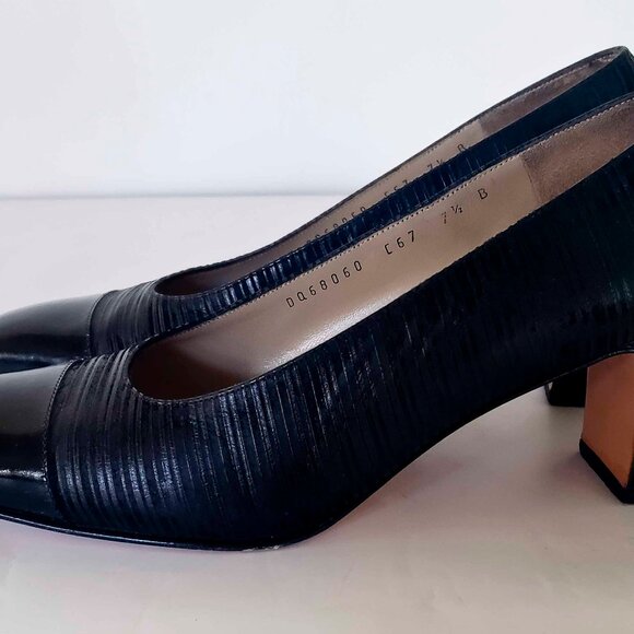 Salvatore Ferragamo BLK Illusion Stripe Fabric Patent Leather Captoe Pumps 7.5B - Picture 2 of 6